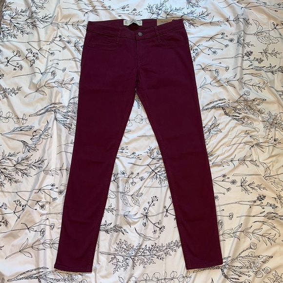 Hollister Maroon Super Skinny Jeans Size 5 - Picture 1 of 5